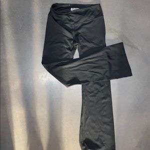 Victoria’s Secret VSX Supermodel Yoga Pant